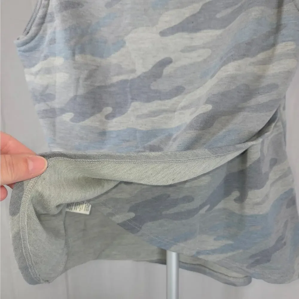 Ink Love and‎ Peace Camo Hoodie Tank XS Sleeveless Hooded Top USA gym layering